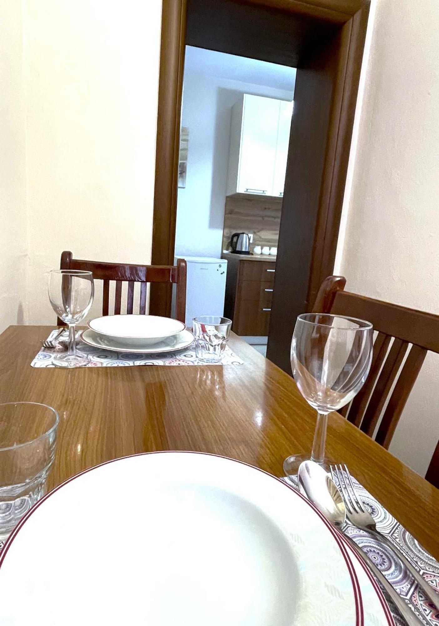 Peace Apartments Дуррес Екстер'єр фото